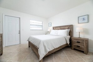 1 camera, una scrivania, ferro/asse da stiro, Wi-Fi gratuito