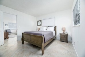 1 bedroom, desk, iron/ironing board, free WiFi