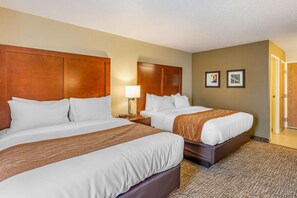 Room - Comfort Inn (DeKalb)
