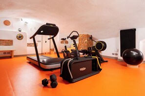Fitness facility - Marchese Bargagli Suite Apartment - Palazzo D'Ambra Historical Residence (Firenze)