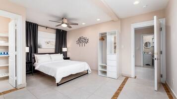 2 bedrooms, desk, iron/ironing board, free WiFi