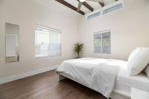 1 Schlafzimmer, Bügeleisen/Bügelbrett, kostenloses WLAN, Bettwäsche