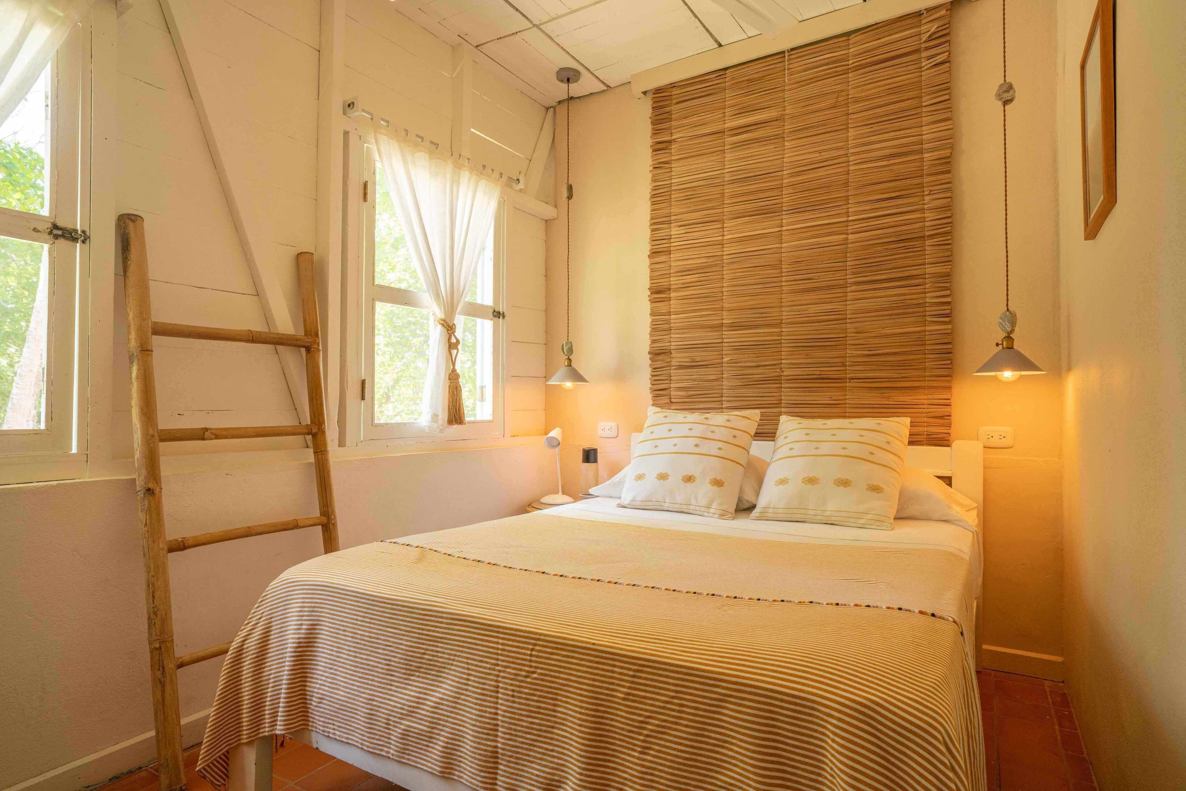 Egyptian cotton sheets, premium bedding, individually decorated
