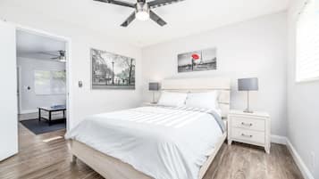 1 bedroom, desk, iron/ironing board, free WiFi