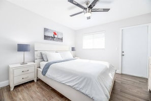 1 chambre, bureau, fer et planche à repasser, Wi-Fi gratuit