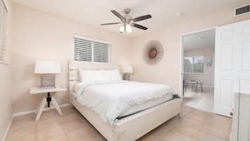 1 bedroom, desk, iron/ironing board, free WiFi