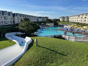 Indoor pool, outdoor pool