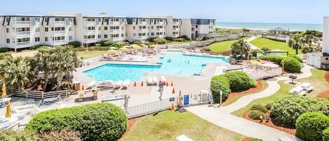 Indoor pool, outdoor pool