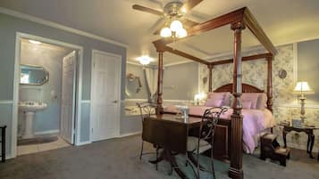 1 bedroom, travel crib, free WiFi, bed sheets