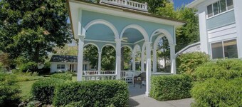 The Dickey House, Queen Anne Suite