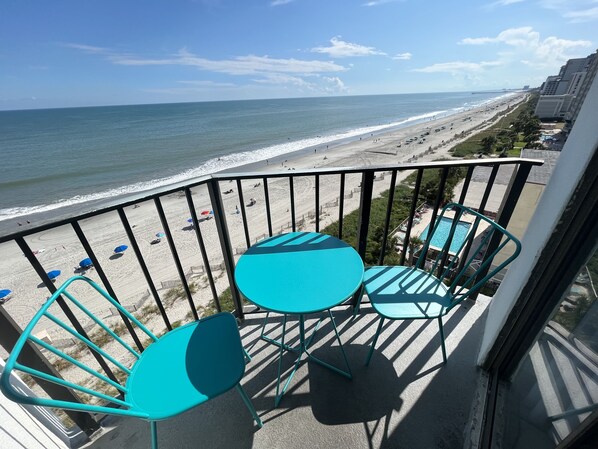 Property grounds - Oceanfront Studio Suite with breathtaking views (Myrtle Beach)