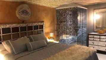 Deluxe Double Room, 1 Double Bed, Balcony, Garden View | Premium bedding, individually decorated, individually furnished