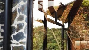 Gambar tidak terklasifikasi, 5 dari 123, tombol