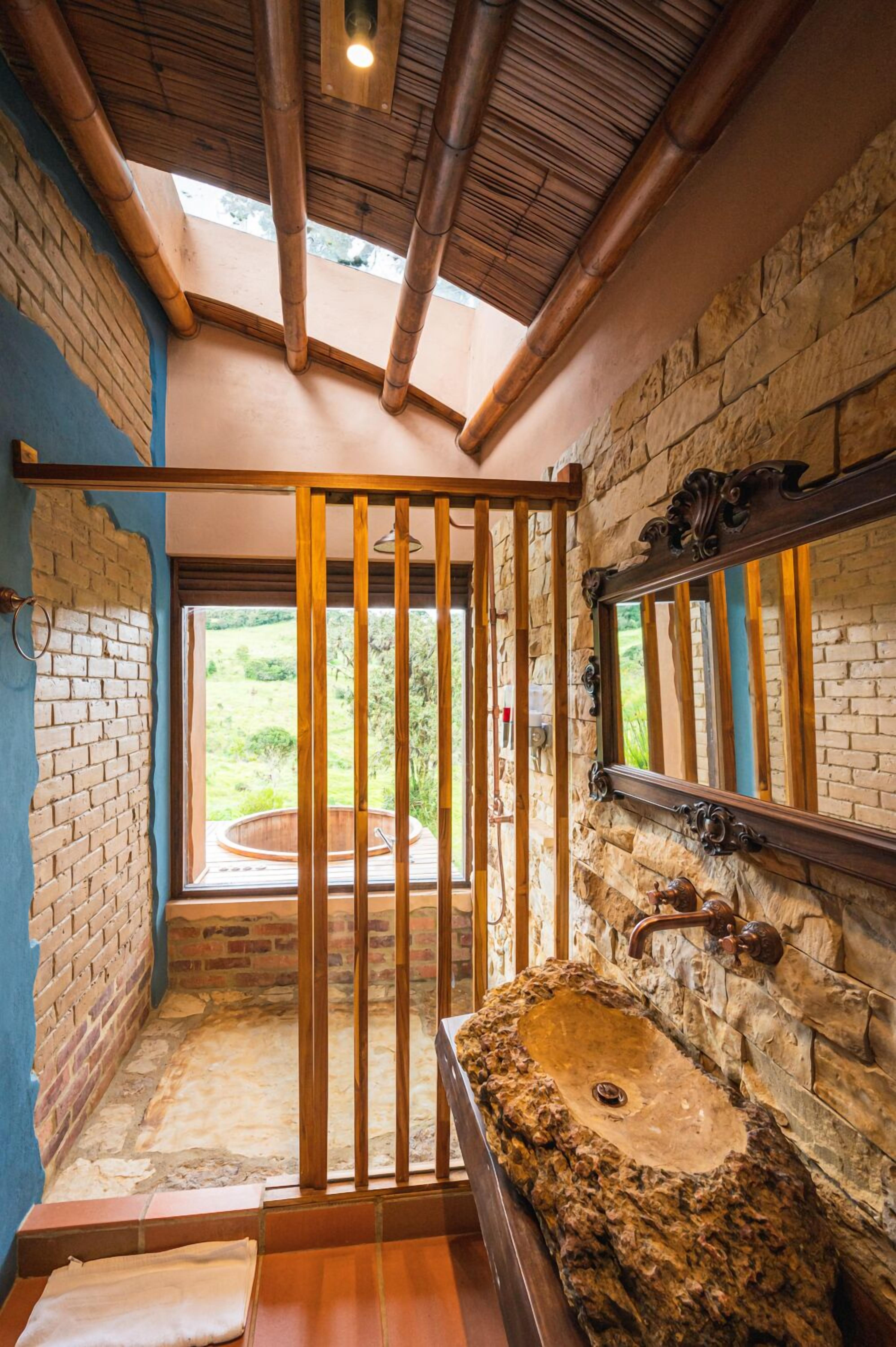 Deluxe Cabin, Multiple Beds | Free WiFi