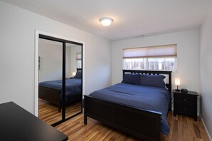 4 chambres, fer et planche Ă repasser