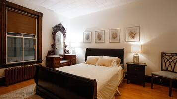 2 quartos, ferros/tábuas de passar roupa, Wi-Fi de cortesia