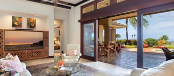 Mauna Kea Moani Heights #16 Custom Home - Stunning Sunsets Pool/Spa- Club Member