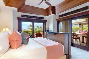 4 Schlafzimmer, Schreibtisch, Bügeleisen/Bügelbrett, Reisekinderbett