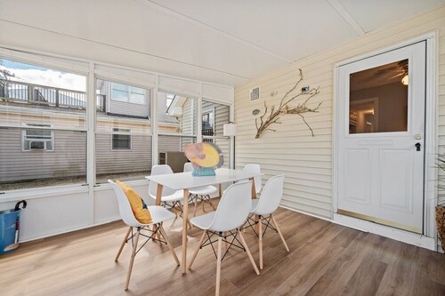 "Experience the Ultimate Beach Getaway at our Jersey Shore Rental!"