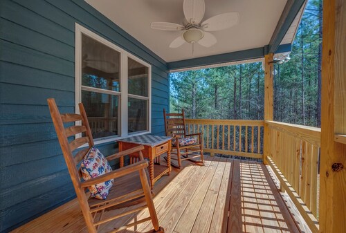 Bluebird Cottage | Secluded Cottage in the Blue Ridge Mountains