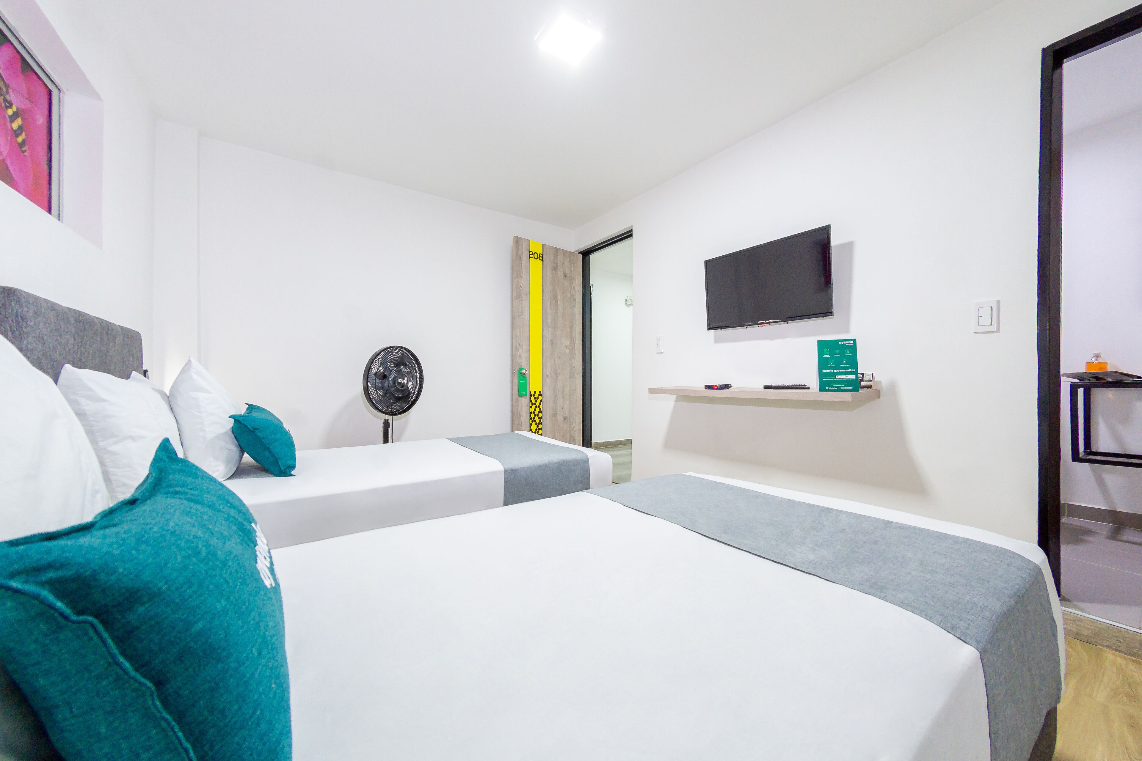 economy twin room | hypo-allergenic bedding, free wifi, bed sheets