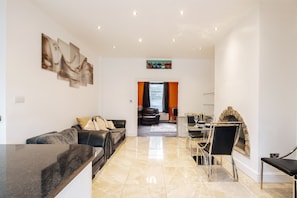 Interior detail - Luxury Town House (Bolton)