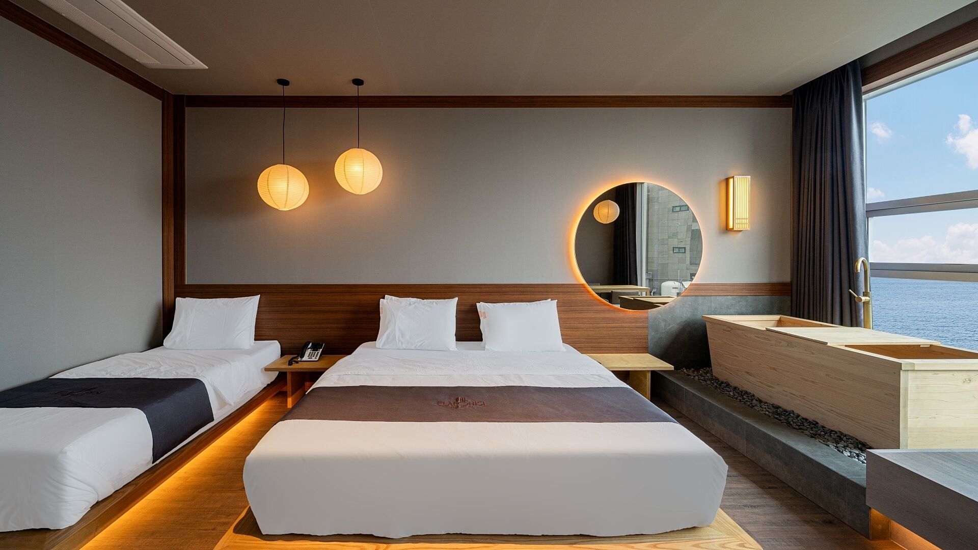 H. Hinoki Twin, Ocean View | Free WiFi, bed sheets