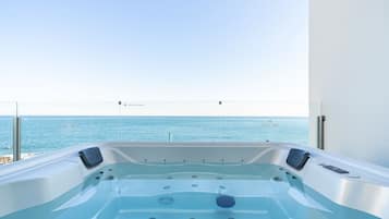 M. Premium Spa Villa, Ocean View | 1 svefnherbergi, ókeypis þráðlaus nettenging, rúmföt