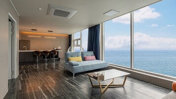 F. Royal Suite, Ocean View | Gratis Wi-Fi, sengetøj