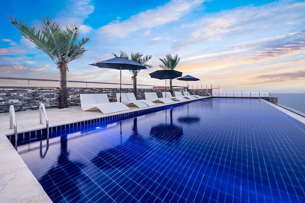 Rooftop pool