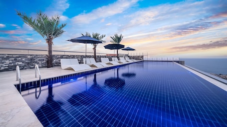 Alberca en la azotea