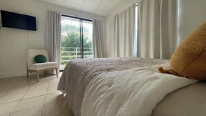 2 chambres, bureau, lit parapluie, Wi-Fi gratuit