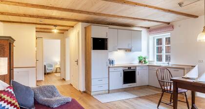 Ferienwohnung 'Lisbeth' mit Gemeinschaftsgarten, Balkon und WLAN