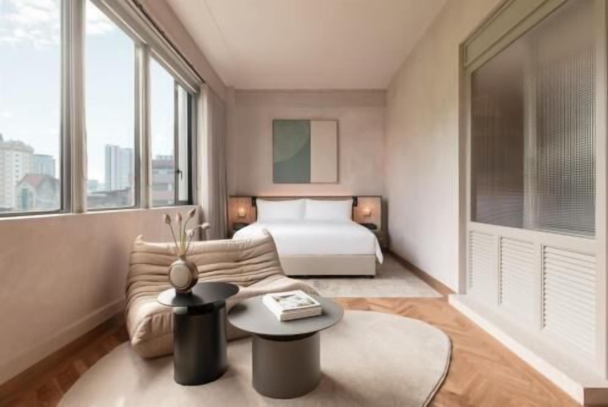 Premium bedding, free minibar items, in-room safe, blackout curtains