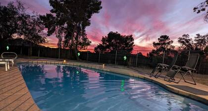 Tucson Pool House, a vacation home with easy access to all Tucson offers