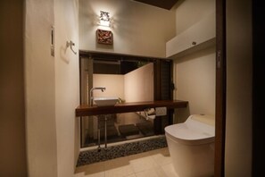 Family Villa | Bathroom | Combined shower/bathtub, free toiletries, hair dryer, electronic bidet - Private Villas Ryuz BISE (Motobu)