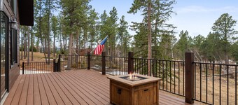 Cozy Black Hills Cabin Sleeps 17 Garage + ATV Trailer Parking