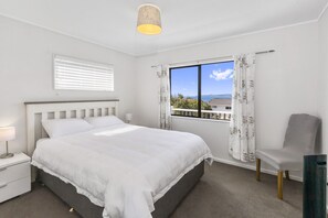 2 Schlafzimmer, Bügeleisen/Bügelbrett, WLAN