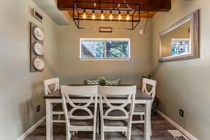 Dining - Dog-friendly retreat with fast WiFi, washer/dryer & wood-burning fireplace (Running Springs)