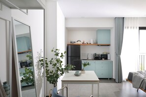 基本開放式客房 | 免費 Wi-Fi