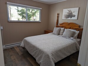 4 quartos, ferros/tábuas de passar roupa, Wi-Fi, roupa de cama