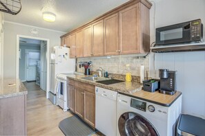 Fridge, dishwasher, coffee/tea maker