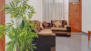 로비 좌석 공간