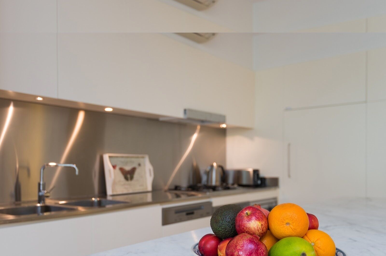 Charm in Heart of Bondi Beach — image 9