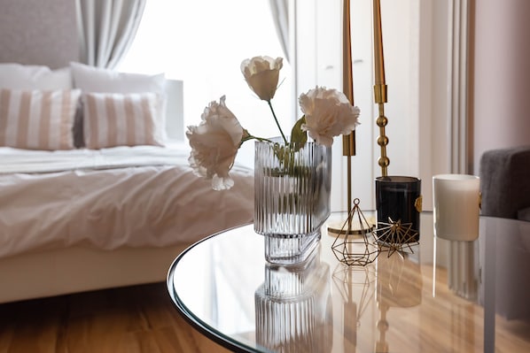 Deluxe Apartment | Living area - Exia Daikoku AFP Apartment (Osaka)