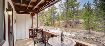 Rocky Mountain Riverside Escape; 1 Mile to Park