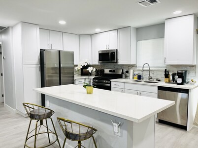 Vegas Oasis with Private Hot Tub and Pool - Near the Strip