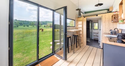 Tiny House Equestrian Center - 35 mins from Paris