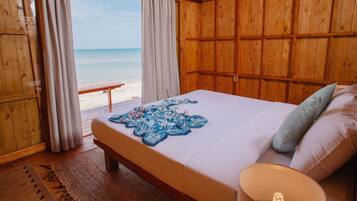 Phòng Premium, quang cảnh biển (VIP Beach Hut) | Truy cập Internet không dây miễn phí, bộ trải giường