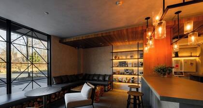 BROOKLYN HOTEL